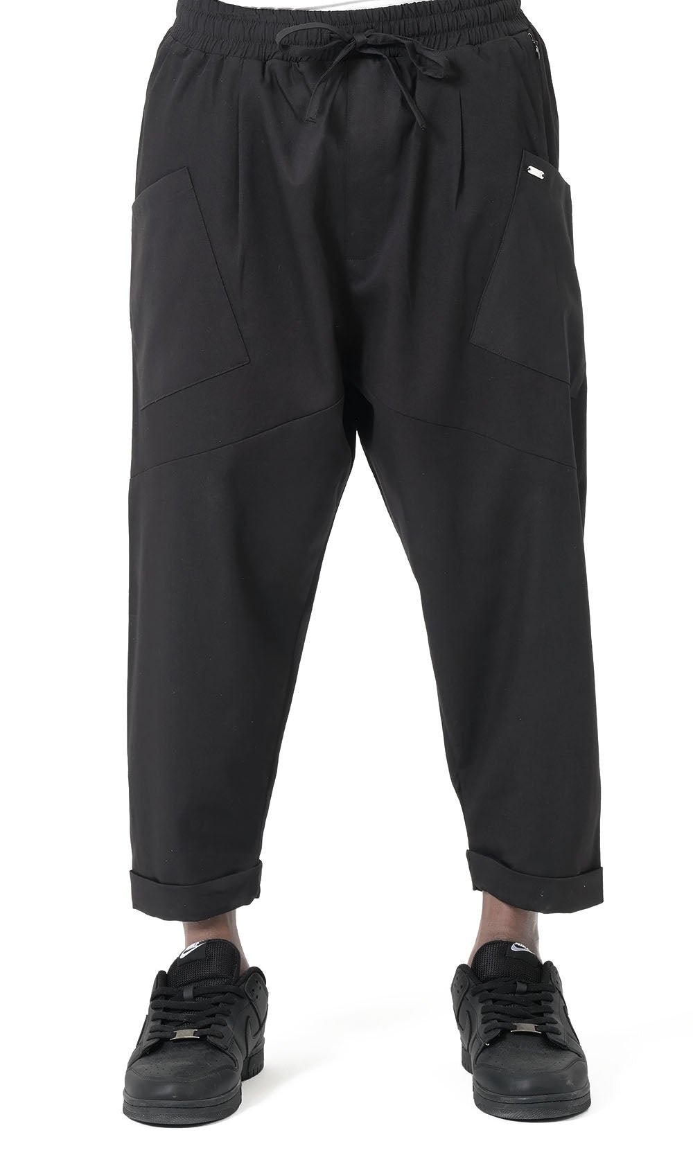 QTS1012 Design S26 Sarouel in Black
