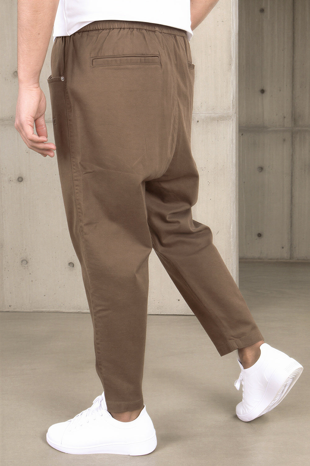 QL Sar. Jeans Stretch Regular Drop in bruin